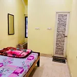Kk Paying Guest House