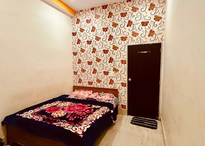 Kk Paying Guest House